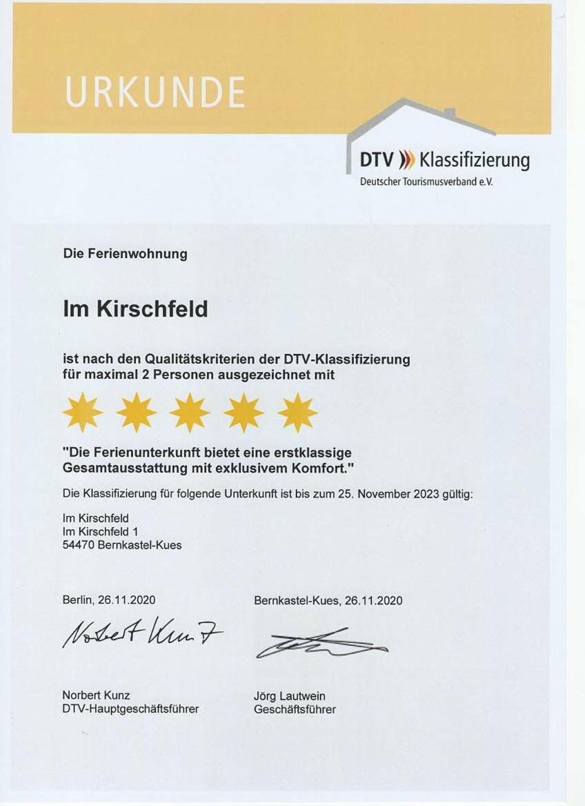 Ferienwohnung Im Kirschfeld - 5* Бернкастель-Кюс Экстерьер фото